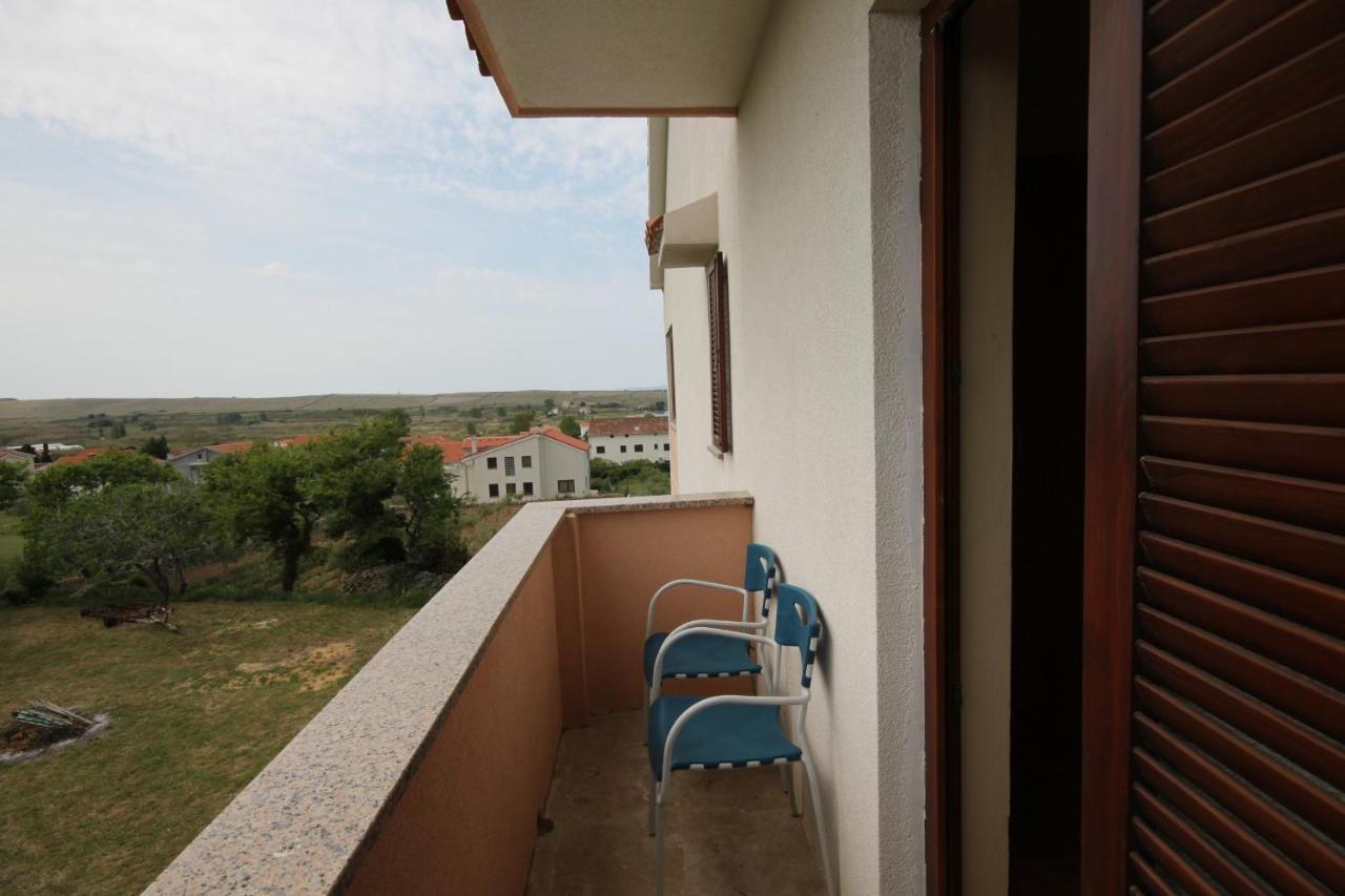 Family Friendly Apartments With A Swimming Pool Povljana, Pag - 244 Luaran gambar
