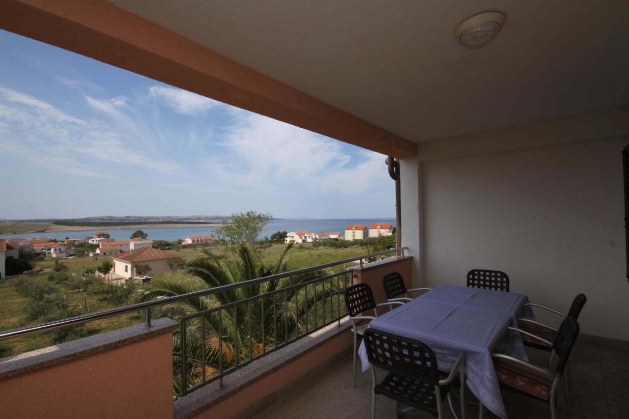 Family Friendly Apartments With A Swimming Pool Povljana, Pag - 244 Luaran gambar