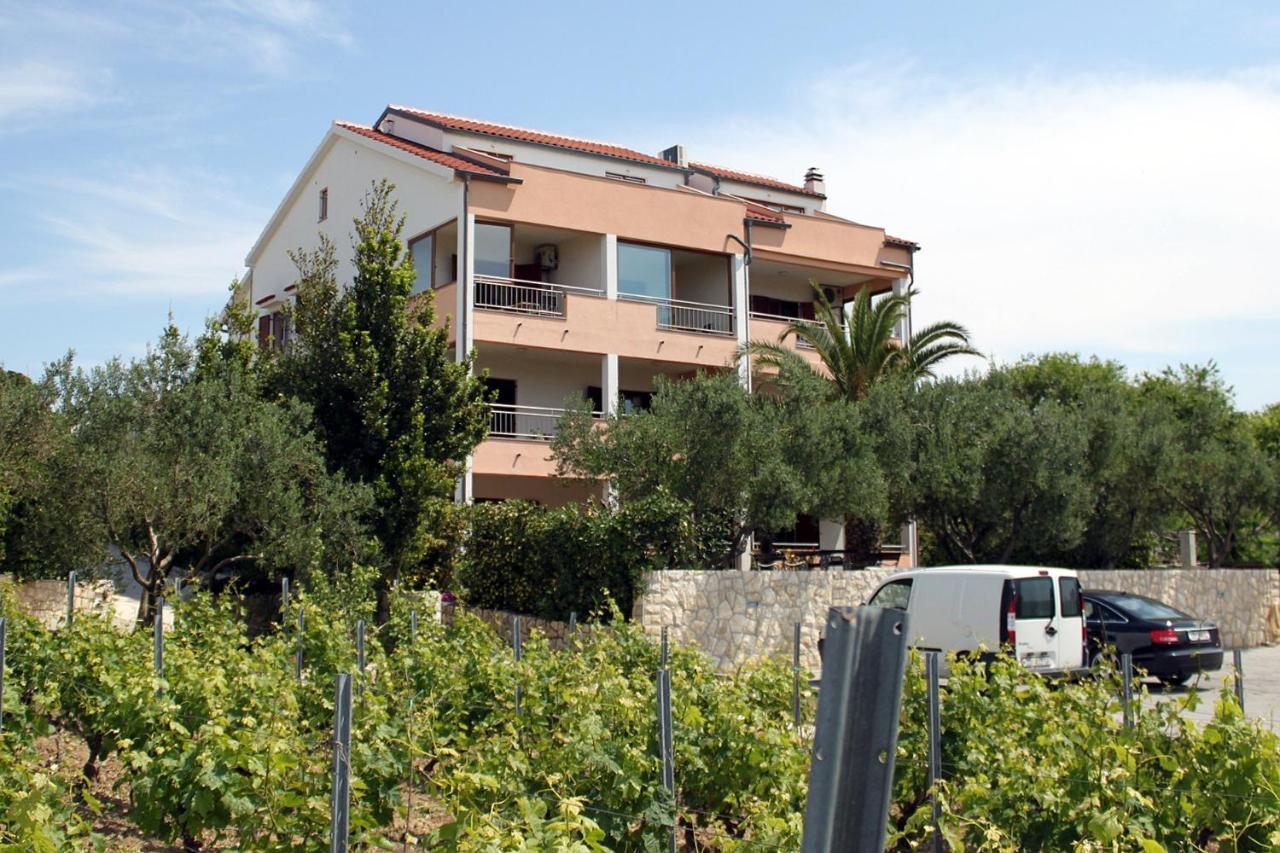 Family Friendly Apartments With A Swimming Pool Povljana, Pag - 244 Luaran gambar