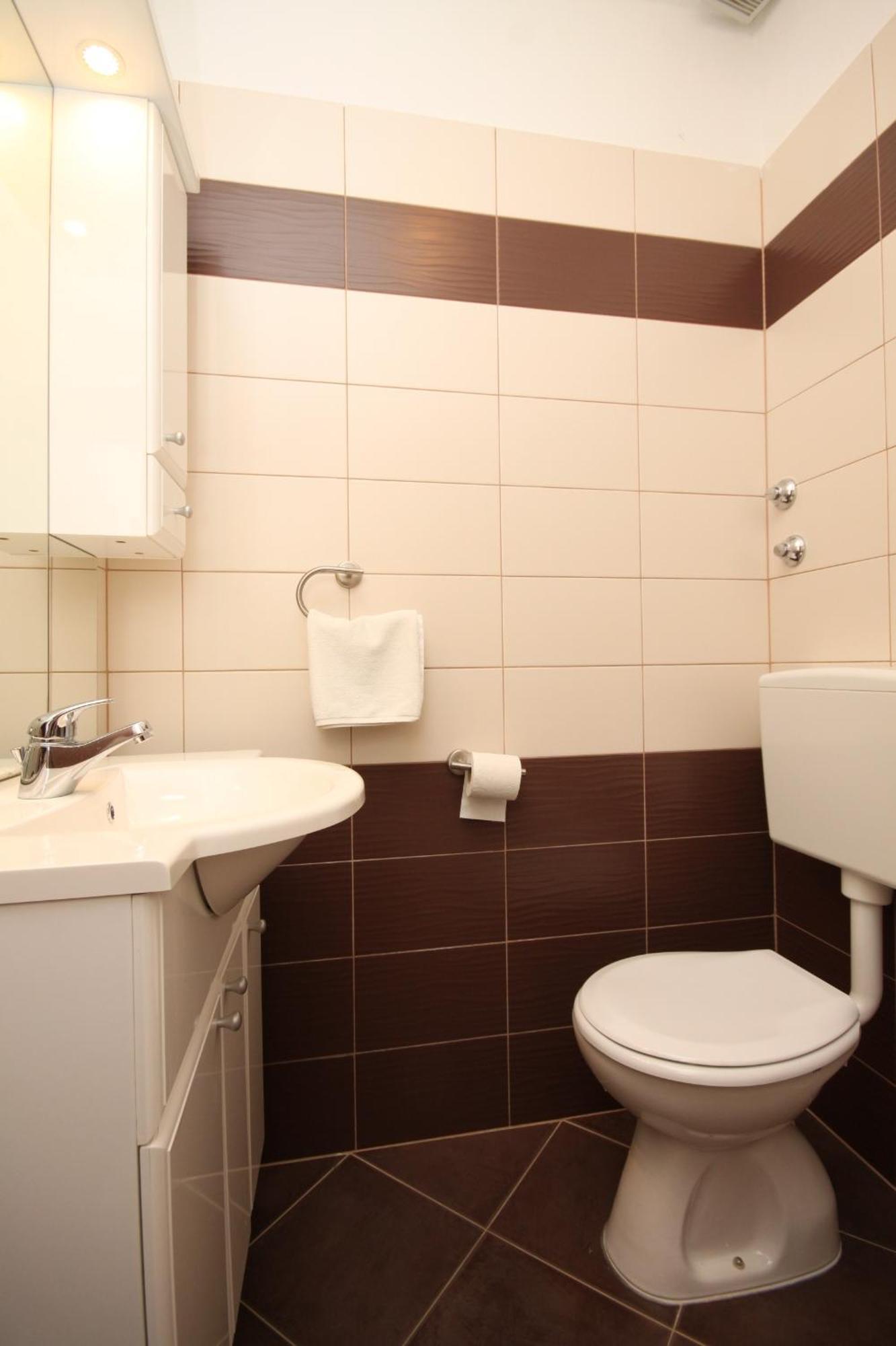 Family Friendly Apartments With A Swimming Pool Povljana, Pag - 244 Bilik gambar