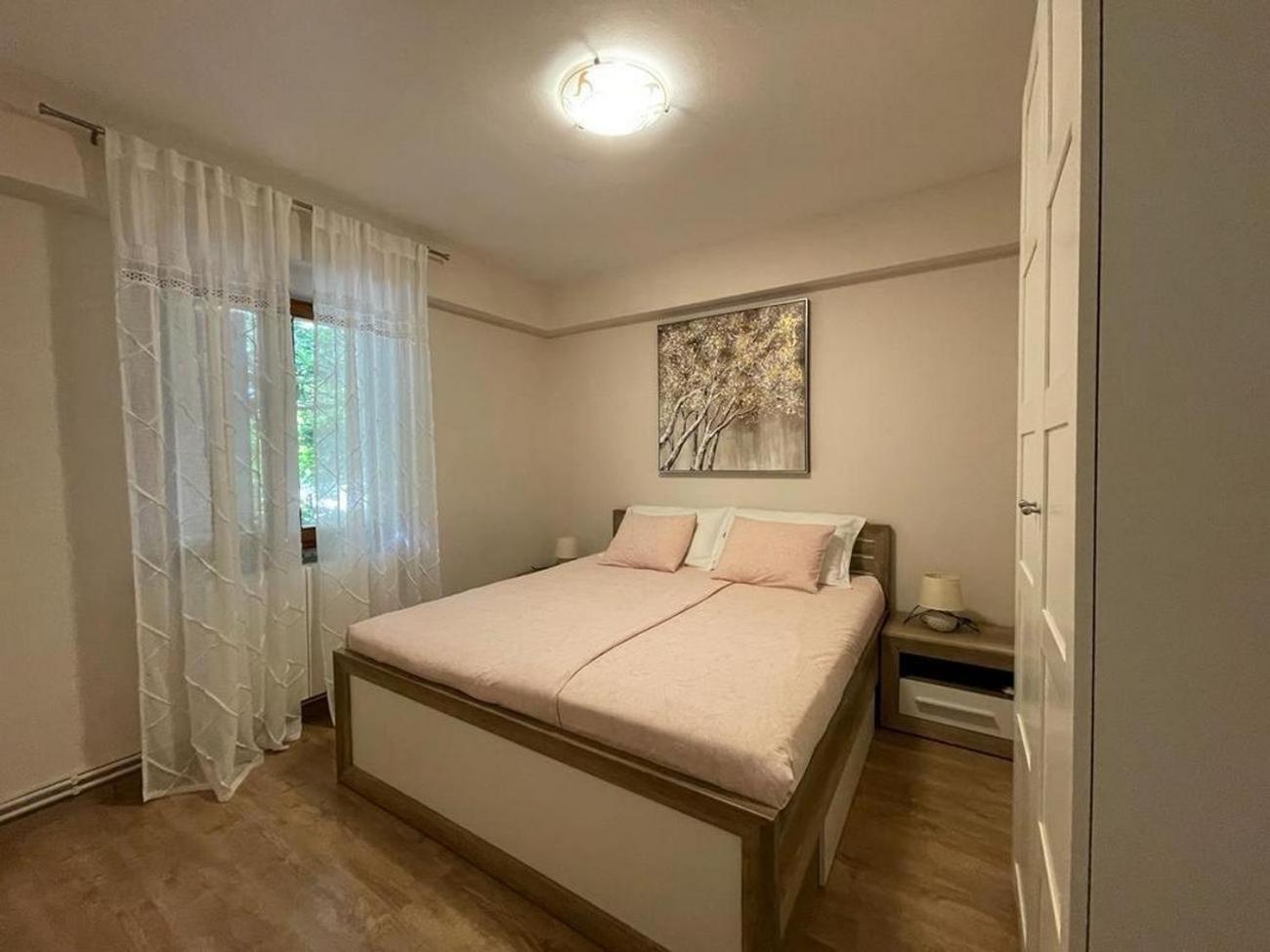Family Friendly Apartments With A Swimming Pool Povljana, Pag - 244 Luaran gambar